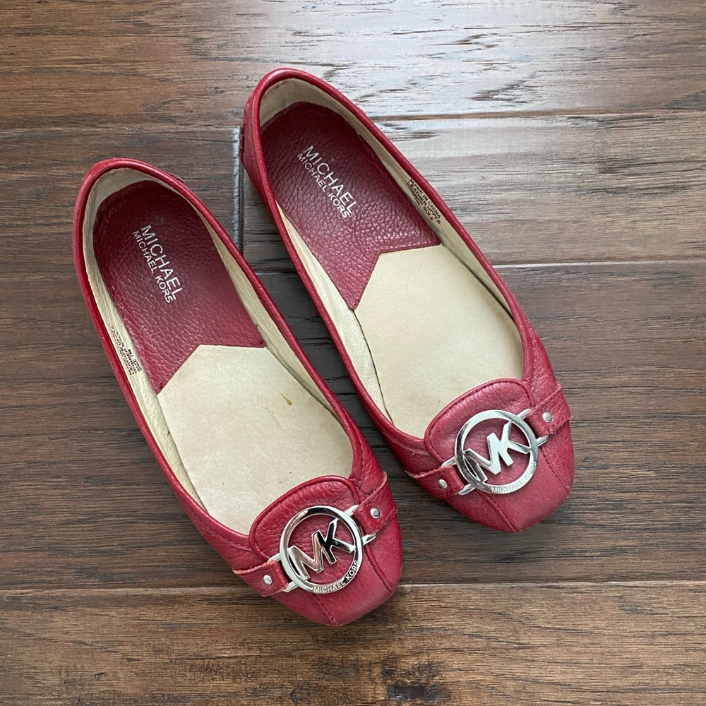 Michael Kors women’s flats size 7